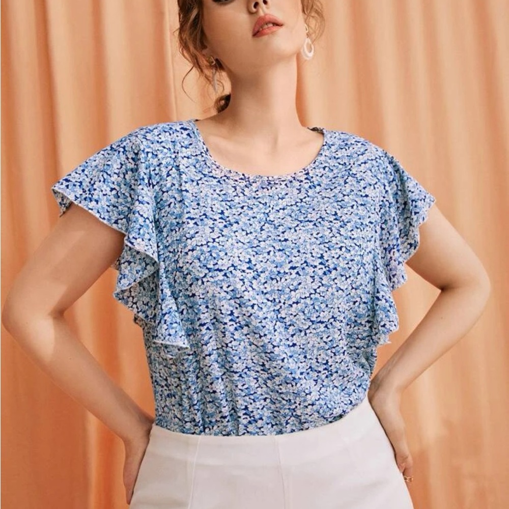 Blue Ditsy Floral Casual Top - SHEIN